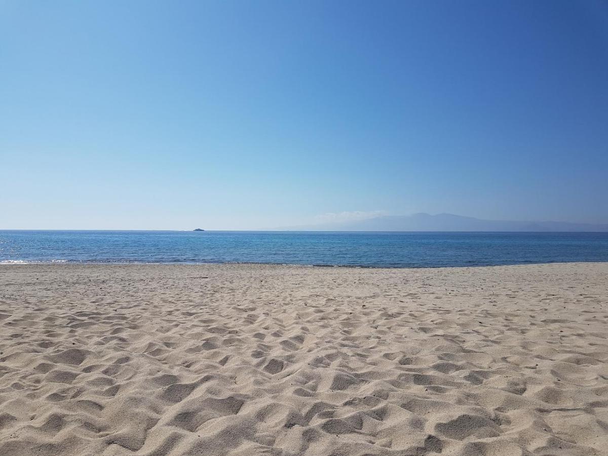 Golden Beach Glyfada Apartments Kastrákion Exteriér fotografie